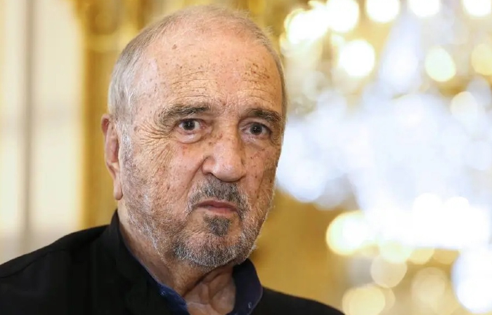 Morto aos 89 anos, Jean-Claude Carrière deixou legado de mais de 80 livros/Foto: Patrick Kovarik/Divulgação Morto aos 89 anos, Jean-Claude Carrière deixou legado de mais de 80 livros/Foto: Patrick Kovarik/Divulgação