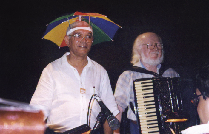 Maestro Duda, homenageado do Concurso, e Sivuca, em imagem do livro Maestro Duda, Uma Visão Nordestina/Foto: Cepe/Divulgação