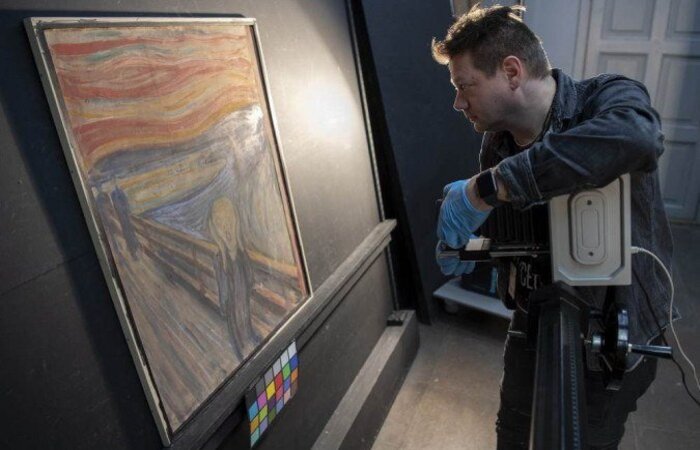 Pesquisadores passaram anos buscando quem poderia ter 'rabiscado' o quadro icônico, que se tornou símbolo da angústia existencial/Foto: Annar Bjoergli / The NATIONAL MUSEUM OF NORWAY / AFP