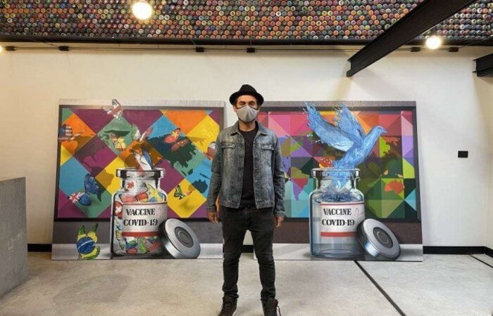 O artista e muralista brasileiro presentou as entidades com o trabalho e prestou uma homenagem aos cientistas brasileiros/Foto: Acervo de Eduardo Kobra/Divulga&ccedil;&atilde;o