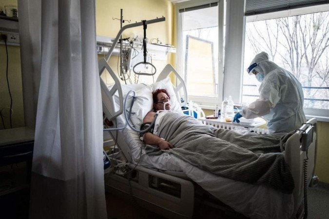 /A investigação foi aberta depois que se descobriu que um arquivo com dados médicos de cerca de meio milhão de franceses estava circulando na internet há vários dias. Foto: VLADIMIR SIMICEK / AFP