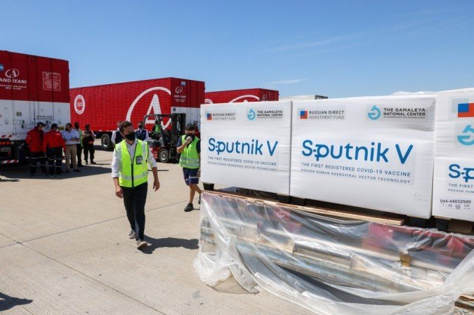 /Segundo Moscou, que também registrou duas outras vacinas, a Sputnik V está licenciado atualmente em quase 40 países. Foto: ESTEBAN COLLAZO / Assessoria de Imprensa da Presidência da Argentina / AFP /Segundo Moscou, que também registrou duas outras vacinas, a Sputnik V está licenciado atualmente em quase 40 países. Foto: ESTEBAN COLLAZO / Assessoria de Imprensa da Presidência da Argentina / AFP