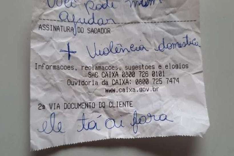 /Vítima pediu socorro em bilhete para servidora de banco que foi retirar benefício em Sobradinho. Foto: Divulgação /Vítima pediu socorro em bilhete para servidora de banco que foi retirar benefício em Sobradinho. Foto: Divulgação