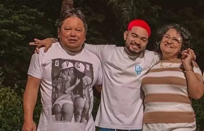 A mãe do apresentador havia se recuperado da Covid-19 há apenas três dias/Foto: Instagram/ Reprodução A mãe do apresentador havia se recuperado da Covid-19 há apenas três dias/Foto: Instagram/ Reprodução