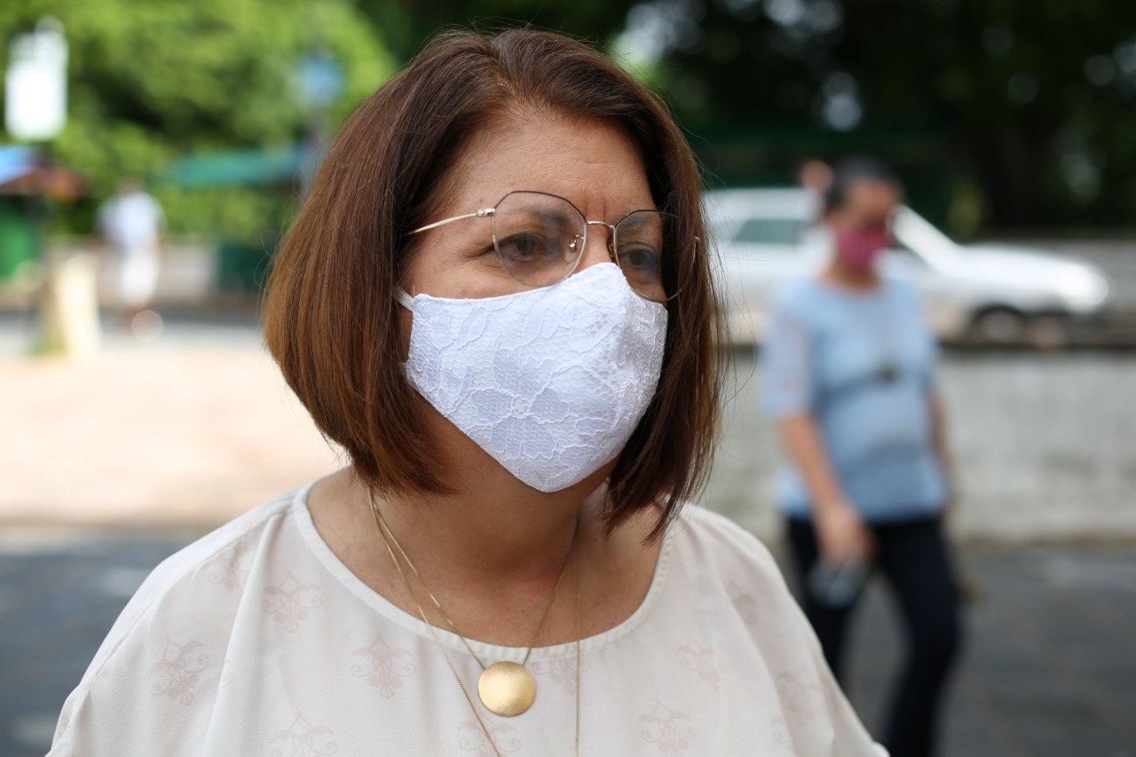 Maria de Fátima foi uma das cerca de 70 pessoas que participaram da celebração 
