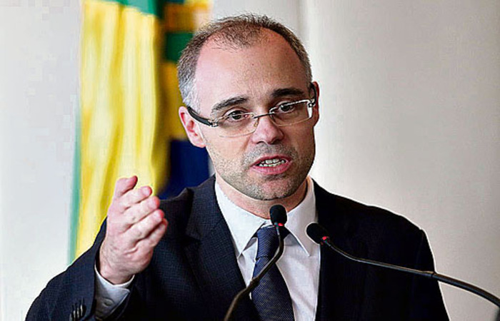 Após deixar o Ministério da Justiça, jurista retornou à defesa do governo no meio jurídico e participa de julgamento sobre realização de cultos em meio à pandemia/crédito: Fabio Rodrigues Pozzebom/Agência Brasil Após deixar o Ministério da Justiça, jurista retornou à defesa do governo no meio jurídico e participa de julgamento sobre realização de cultos em meio à pandemia/crédito: Fabio Rodrigues Pozzebom/Agência Brasil