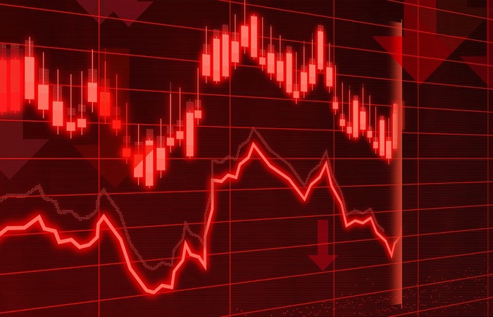 Com a queda da economia, o setor informal disparou no país, aponta o economista Asdrúbal Oliveros/Reprodução/Pixabay Com a queda da economia, o setor informal disparou no país, aponta o economista Asdrúbal Oliveros/Reprodução/Pixabay