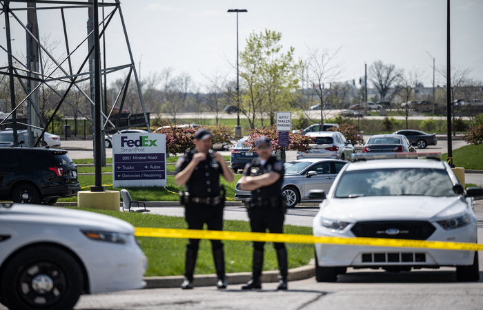 O crime ocorreu uma semana após o presidente Joe Biden ter classificado a violência com armas de fogo no país de "vergonha nacional"/JON CHERRY / GETTY IMAGES NORTH AMERICA / GETTY IMAGES VIA AFP O crime ocorreu uma semana após o presidente Joe Biden ter classificado a violência com armas de fogo no país de "vergonha nacional"/JON CHERRY / GETTY IMAGES NORTH AMERICA / GETTY IMAGES VIA AFP