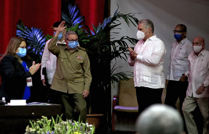 Pela primeira vez em seis décadas, a família Castro não exercerá o poder em Cuba./CUBADEBATE.CU / AFP Pela primeira vez em seis décadas, a família Castro não exercerá o poder em Cuba./CUBADEBATE.CU / AFP