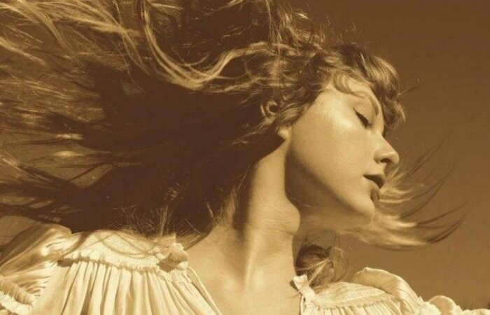 O álbum foi regravado como resposta ao ex-empresário da cantora, porém também conta com single inédito/Foto: Divulgação
