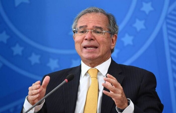 Declaração do ministro da Economia pode interferir, por exemplo, na importação do ingrediente farmacêutico ativo (IFA) da China, necessário para a produção de doses da vacina CoronaVac no Brasil/crédito: AFP / EVARISTO SA Declaração do ministro da Economia pode interferir, por exemplo, na importação do ingrediente farmacêutico ativo (IFA) da China, necessário para a produção de doses da vacina CoronaVac no Brasil/crédito: AFP / EVARISTO SA