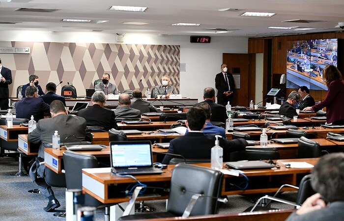 Dos 209 requerimentos que ainda aguardam deliberação dos senadores membros da CPI, 134 são pedidos de convocação, 73 são de convite e apenas dois de informações/Foto: Jefferson Rudy/Agência Senado