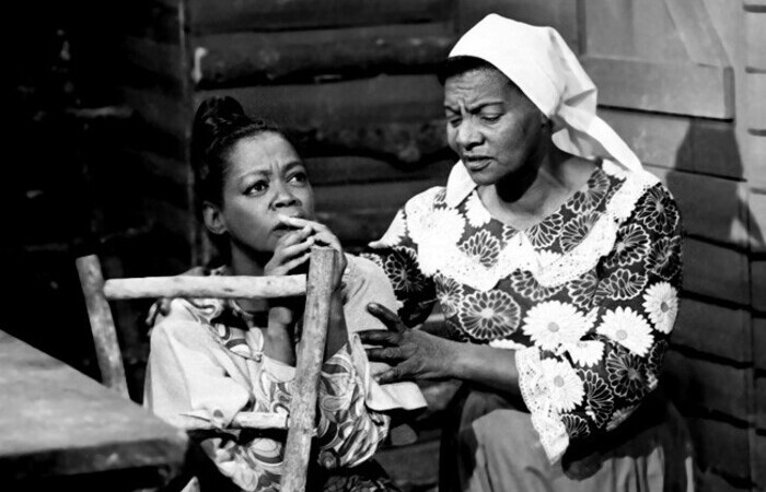 A atriz se tornou a primeira protagonista negra de uma novela, em 'A Cabana do Pai Tomás'/Foto: Acervo/Globo