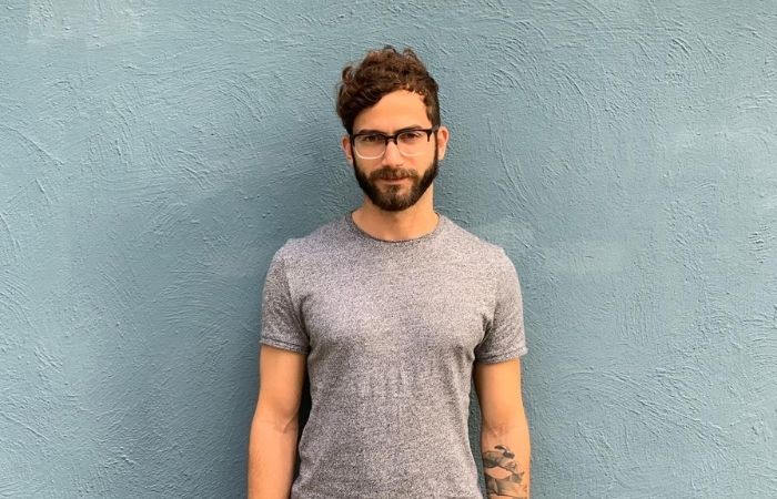 O curador de arte e produtor musical Steve Coimbra começou a estudar sobre o mercado de criptomoedas ainda em 2016