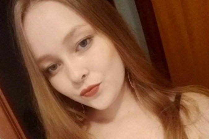 /No texto, homem diz que o condomínio é um local de família e que 'sentiu vergonha' das roupas que ela veste. Foto: Reprodução/Redes sociais