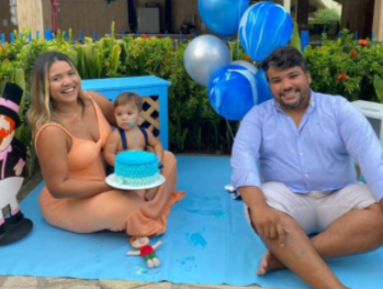 Shirley, Heitor e Paulo, no aniversário de 1 ano da criança