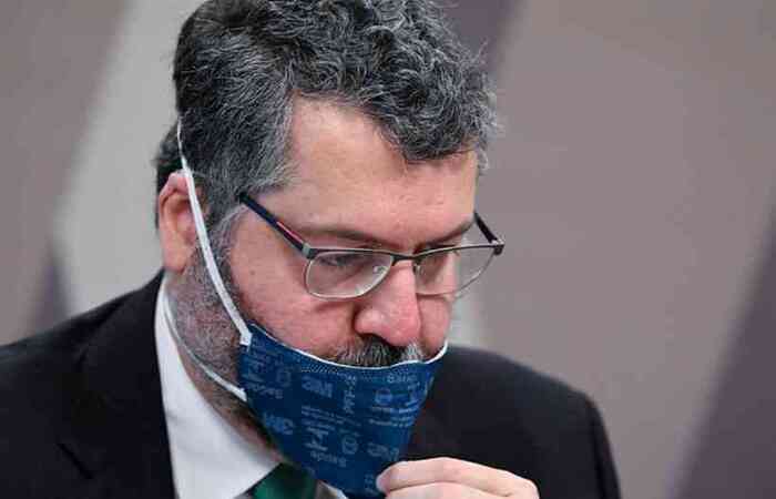 Ex-ministro se recusa a pedir desculpas por afirmar que senadora atuou em favor dos interesses da China sobre 5G. Declaração contribuiu para saída de chanceler/foto: Jefferson Rudy/Agência Senado Ex-ministro se recusa a pedir desculpas por afirmar que senadora atuou em favor dos interesses da China sobre 5G. Declaração contribuiu para saída de chanceler/foto: Jefferson Rudy/Agência Senado