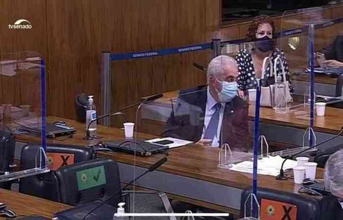 Em ofício assinado pelo presidente da Comissão, apenas senadores, assessores, servidores e polícia legislativa são autorizados a participar de forma presencial/foto: Tv Senado/Reprodução Em ofício assinado pelo presidente da Comissão, apenas senadores, assessores, servidores e polícia legislativa são autorizados a participar de forma presencial/foto: Tv Senado/Reprodução