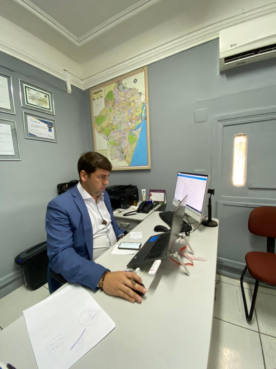 Para o líder do Governo, Samuel Salazar (MDB), projeto do Executivo vai garantir transparência e maior controle social os recursos para a Educação do município/Divulgação Para o líder do Governo, Samuel Salazar (MDB), projeto do Executivo vai garantir transparência e maior controle social os recursos para a Educação do município/Divulgação