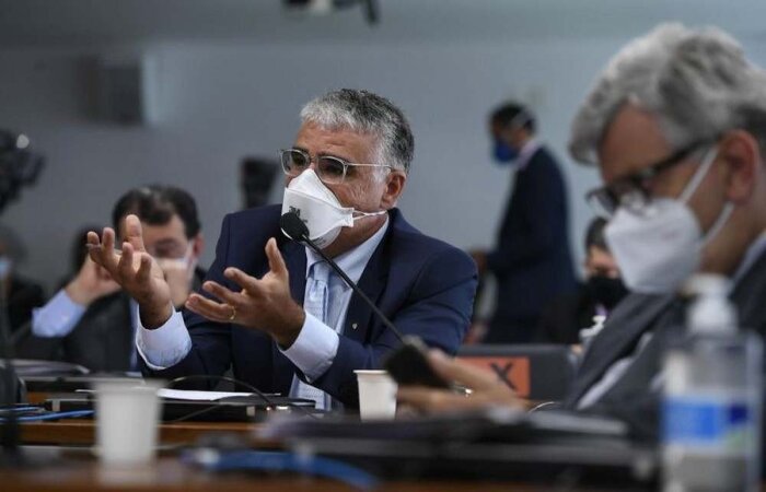 Sessão na qual senadores votaram requerimentos e convocações foi marcado por discussões após os parlamentares se reunirem reservadamente. No encontro, houve tentativa de acordo por parte de Aziz/crédito: Edilson Rodrigues/Agencia Senado