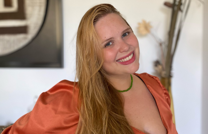 A arquiteta Cicília Oliveira integra o coletivo Atravesse ao lado do historiador Dirceu Marroquim e do designer Raul Kawamura