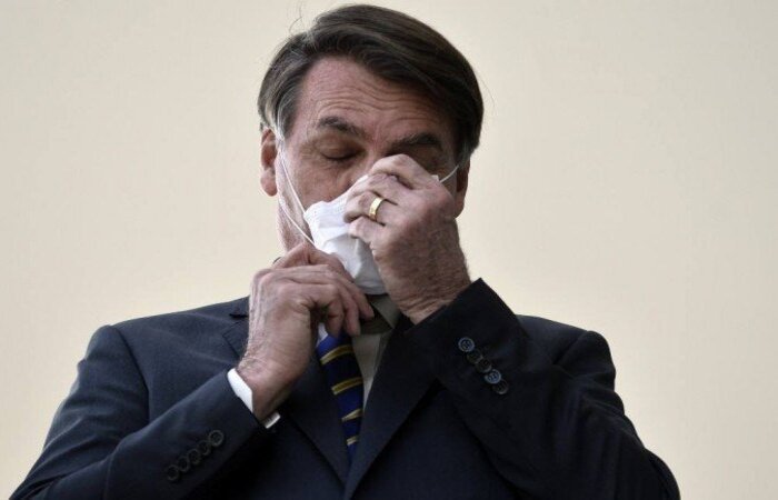 Presidente diz esperar não ser necessário acionar as Forças Armadas para impedir a adoção de políticas de restrição, mas pede que militares ajam caso seja preciso/crédito: Minervino Júnior/CB/D.A Press Presidente diz esperar não ser necessário acionar as Forças Armadas para impedir a adoção de políticas de restrição, mas pede que militares ajam caso seja preciso/crédito: Minervino Júnior/CB/D.A Press