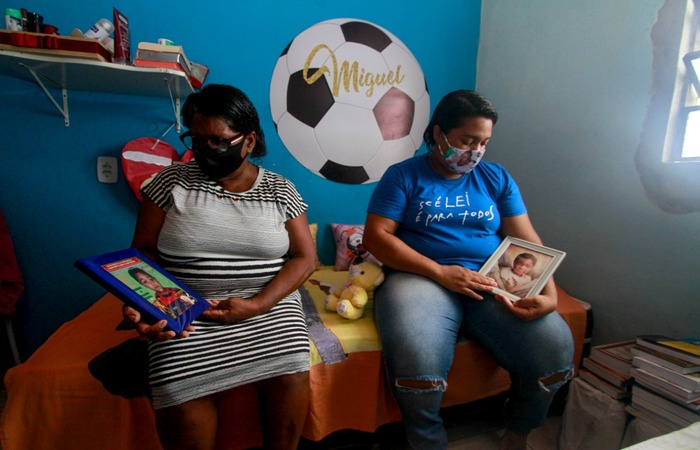 Marta e Mirtes, avó e mãe de Miguel