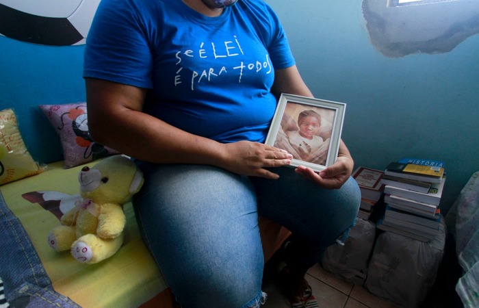 Um ano após a perda do filho, Mirtes ainda não conseguiu viver seu luto