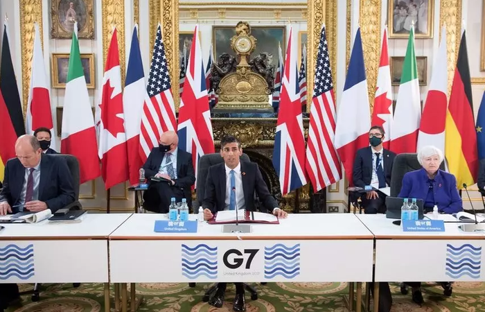 As autoridades dos países estão reunidas desde 4 de junho para discutir reforma tributária mundial histórica/Foto: Stefan Rousseau POOL/AFP As autoridades dos países estão reunidas desde 4 de junho para discutir reforma tributária mundial histórica/Foto: Stefan Rousseau POOL/AFP