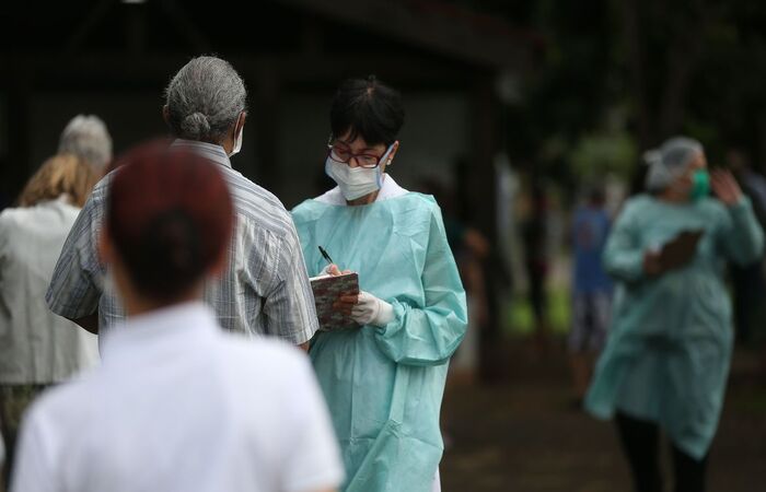 Campanha de vacinação contra a Influenza entra na 3ª fase nesta quarta/Marcello Casal Jr/Agência Brasil Campanha de vacinação contra a Influenza entra na 3ª fase nesta quarta/Marcello Casal Jr/Agência Brasil