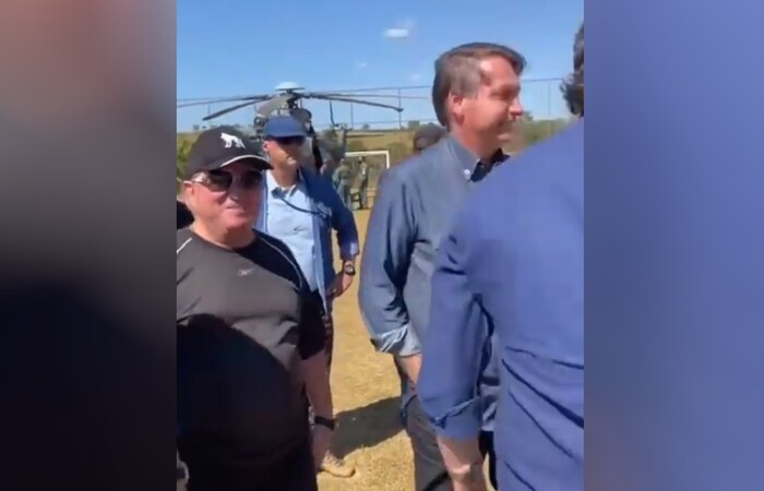 A previsão é de que Bolsonaro desembarque em seguida em Anápolis, onde participará de um lançamento de federações, além de um culto evangélico/Foto: Reprodução/Instagram
