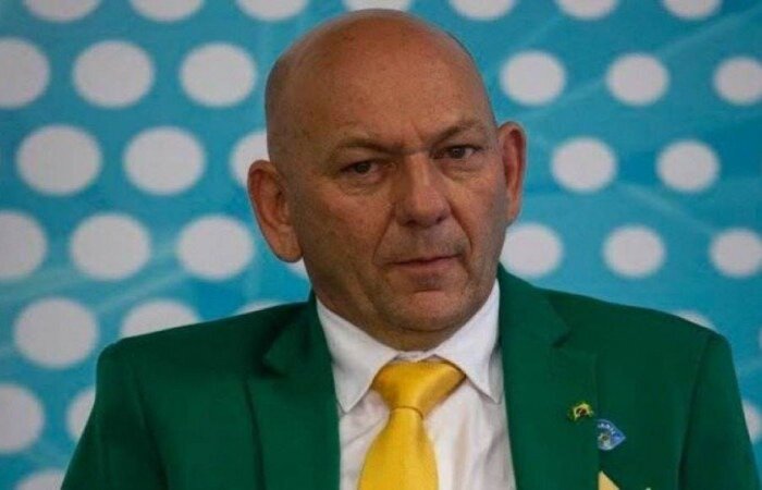 Agência produziu um documento de 15 páginas em junho de 2020 para alertar o Planalto sobre os ricos da proximidade pública de Bolsonaro com o dono da Havan/crédito: Reprodução