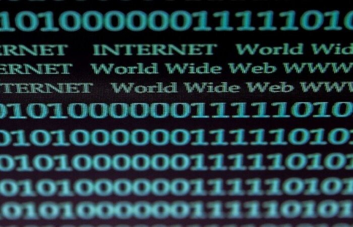 32 anos depois da invenção que tornou possível a internet moderna, a casa de leilões Sotheby%u2019s e o próprio Tim Berners-Lee venderam como cripto-ativo uma representação do que seria o código-fonte do protocolo/Marcello Casal Jr/Agência Brasil 32 anos depois da invenção que tornou possível a internet moderna, a casa de leilões Sotheby%u2019s e o próprio Tim Berners-Lee venderam como cripto-ativo uma representação do que seria o código-fonte do protocolo/Marcello Casal Jr/Agência Brasil