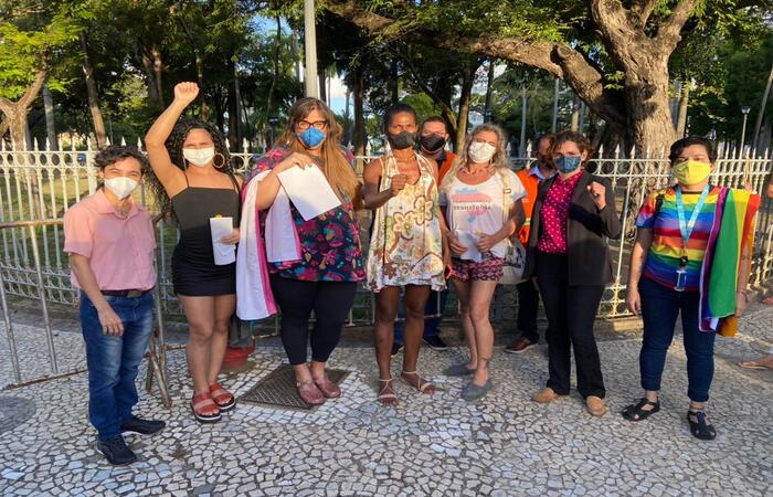 Ato no dia 28 de junho