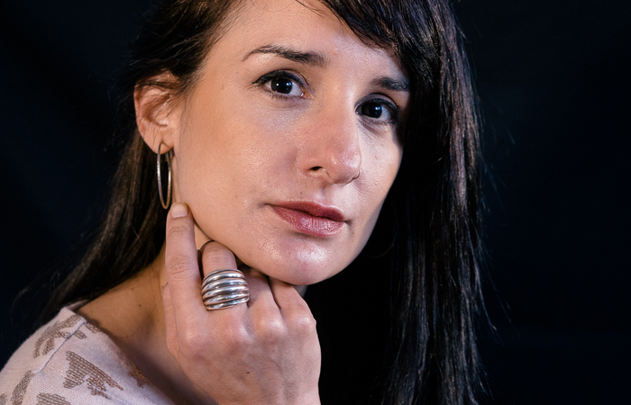 Enquanto gravava série, a diretora pernambucana Bárbara Cunha se envolveu na luta de Alexya pela democratização da fé