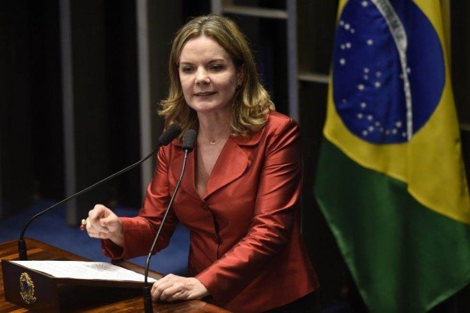/Deputada Gleisi Hoffmann também teve o documento cancelado por motivo de óbito.
Foto: Ed Alves/CB/D.A. Press /Deputada Gleisi Hoffmann também teve o documento cancelado por motivo de óbito.
Foto: Ed Alves/CB/D.A. Press