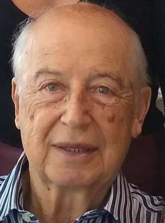 Enterro do corpo será às 12h40 no Parque da Colina; Hélio Fraga atuou nos principais jornais de Belo Horizonte e era também escritor/Foto: Arquivo de Família