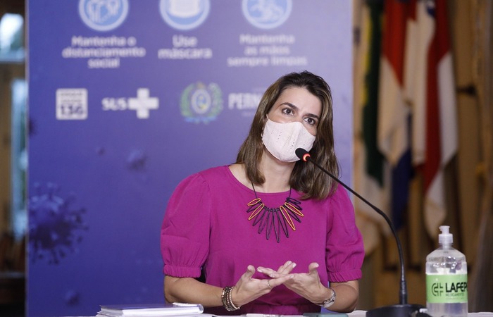 A secretária Ana Paula Vilaça também anunciou o aumento da lotação de eventos sociais como aniversários e casamentos/Foto: Hélia Scheppa/SEI A secretária Ana Paula Vilaça também anunciou o aumento da lotação de eventos sociais como aniversários e casamentos/Foto: Hélia Scheppa/SEI