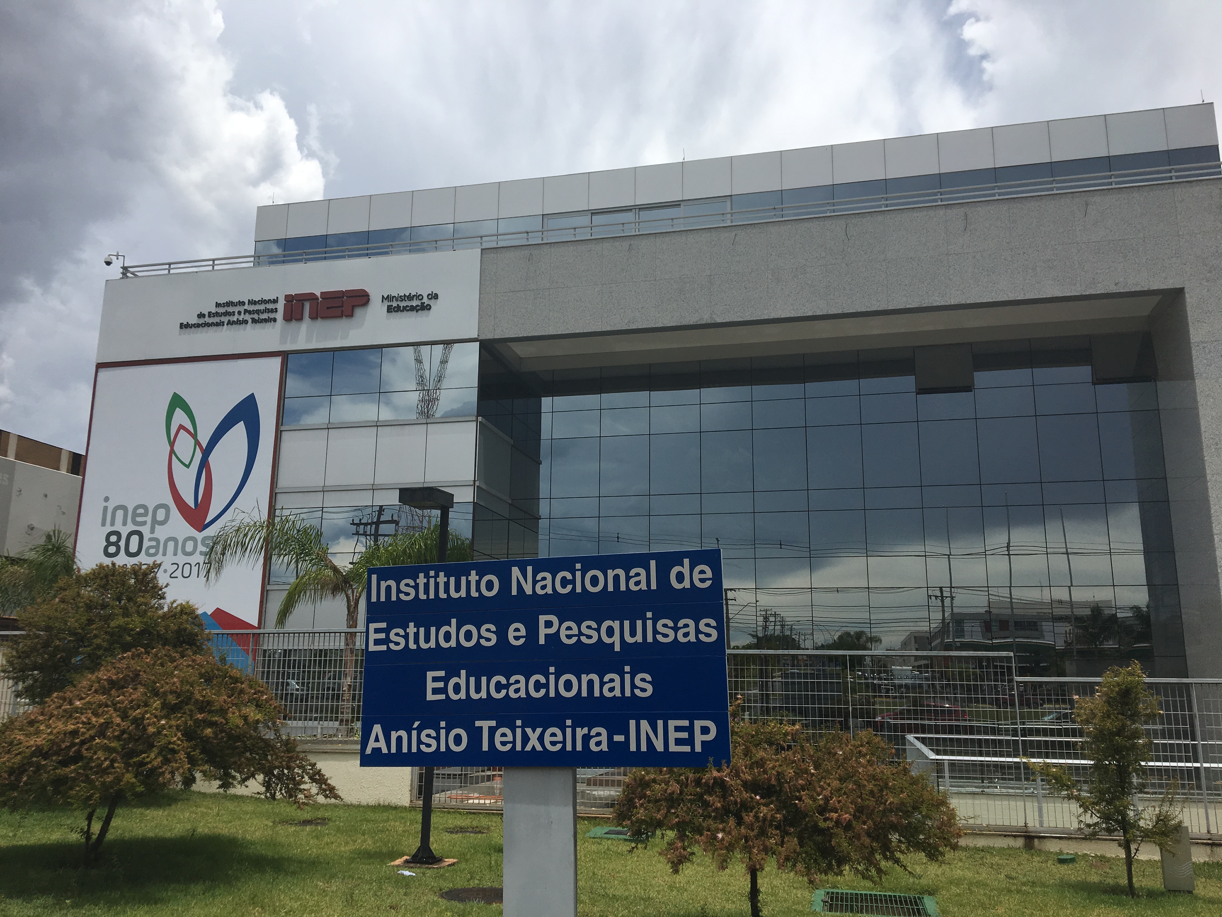 /Documento orienta sobre procedimentos para aplicação de exames, como Enem, Encceja e Enade, além de instruir participantes sobre conduta nos locais de prova. Foto: Arquivo/Divulgação /Documento orienta sobre procedimentos para aplicação de exames, como Enem, Encceja e Enade, além de instruir participantes sobre conduta nos locais de prova. Foto: Arquivo/Divulgação