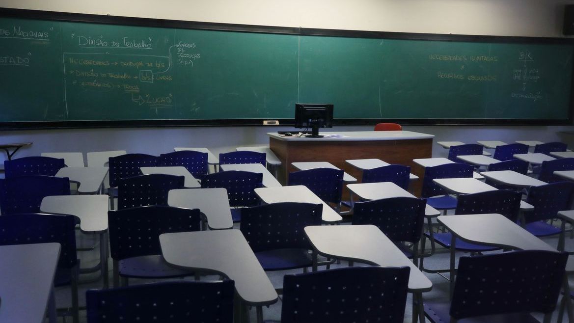 "Brasil não pode continuar com escolas fechadas", disse Milton Ribeiro/Foto: Agência Brasil