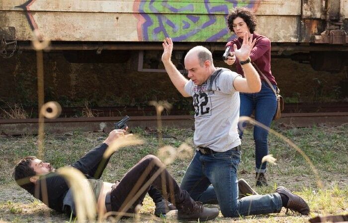 A série aposta no modelo procedural investigativo, de um caso a cada episódio/Foto: HBO/Divulgação