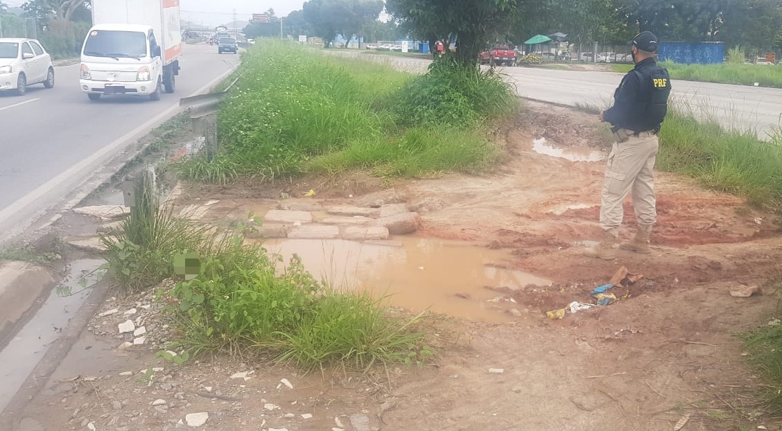 Mal conservação da rodovia, acúmulo de água e árvores com risco de queda são alguns aspectos verificados/PRF/Divulgação