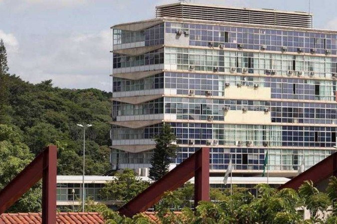 /Reitora aponta que cortes no orçamento ameaçam a boa classificação da instituição no ranking elaborado pela publicação inglesa Times Higher Education. Foto: Lucas Braga/UFMG