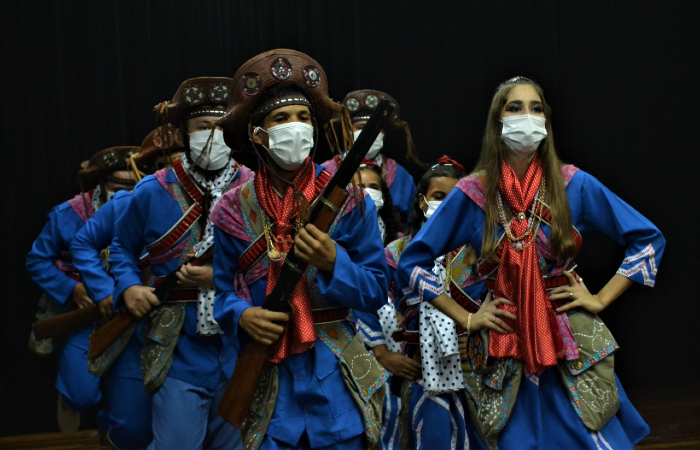 Grupo Zabel&ecirc;/Foto: Sebasti&atilde;o Costa/Divulga&ccedil;&atilde;o