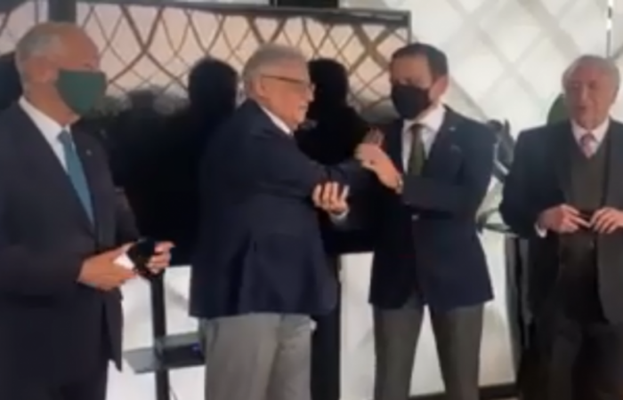 "Ele é candidato à presidência e tem o meu voto", disse o ex-presidente durante reinauguração do Museu da Língua Portuguesa/Reprodução / Governo de SP