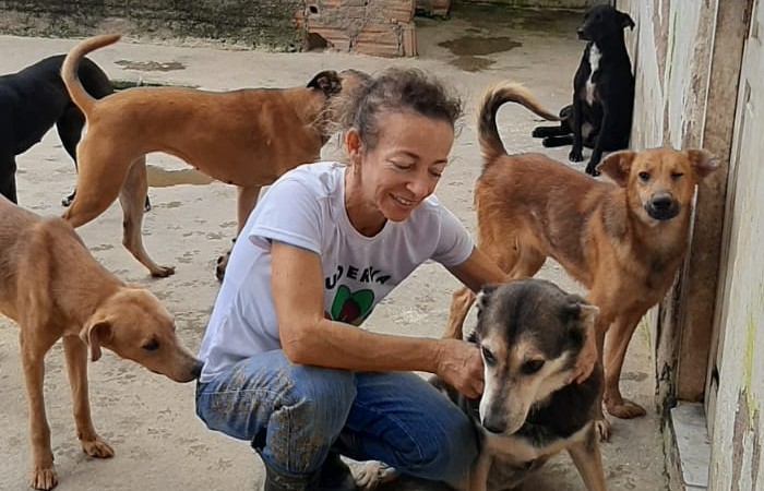 Roberta Flavia Ramos, micro empresária, 52 anos, presidenta da Ong União em Defesa e Respeito a Vida Animal (Uderva)./Foto: Acervo pessoal