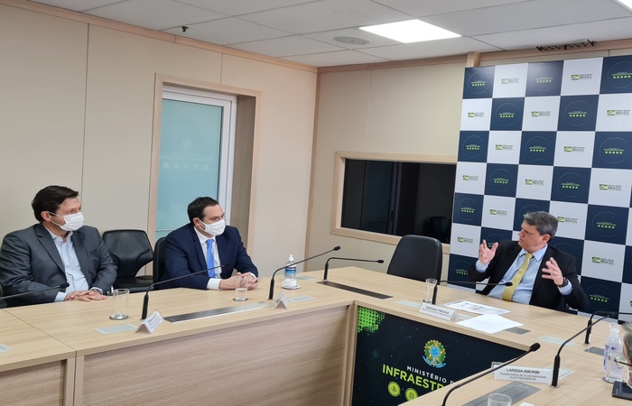 Informação foi confirmada nesta segunda-feira (16) durante reunião do governador Paulo Câmara com o ministro da Infraestrutura, Tarcísio de Freitas/Divulgação/Governo de Pernambuco Informação foi confirmada nesta segunda-feira (16) durante reunião do governador Paulo Câmara com o ministro da Infraestrutura, Tarcísio de Freitas/Divulgação/Governo de Pernambuco