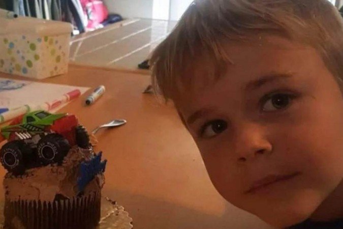 /A suspeita é que David tenha contraído a ameba após nadar em um lago que fica na propriedade da família. Foto: Crystal Hayley/Gofundme/Reprodução /A suspeita é que David tenha contraído a ameba após nadar em um lago que fica na propriedade da família. Foto: Crystal Hayley/Gofundme/Reprodução
