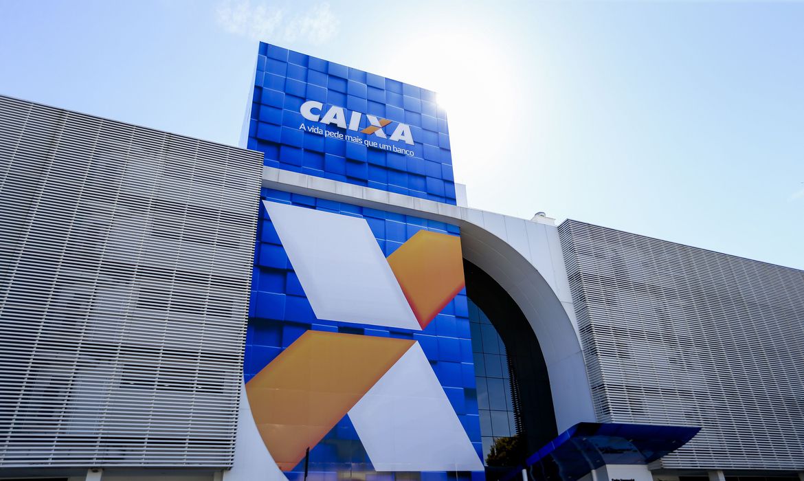 /Canais digitais e autoatendimento garantem acesso de clientes. Foto: Marcelo Camargo/Agência Brasil