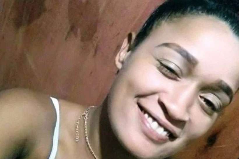 /Joice chegou a pedir para o marido buscá-la no ponto de ônibus, mas não atendia mais o celular 20 minutos depois de ter mandado a última mensagem. Foto: Facebook/Reprodução /Joice chegou a pedir para o marido buscá-la no ponto de ônibus, mas não atendia mais o celular 20 minutos depois de ter mandado a última mensagem. Foto: Facebook/Reprodução